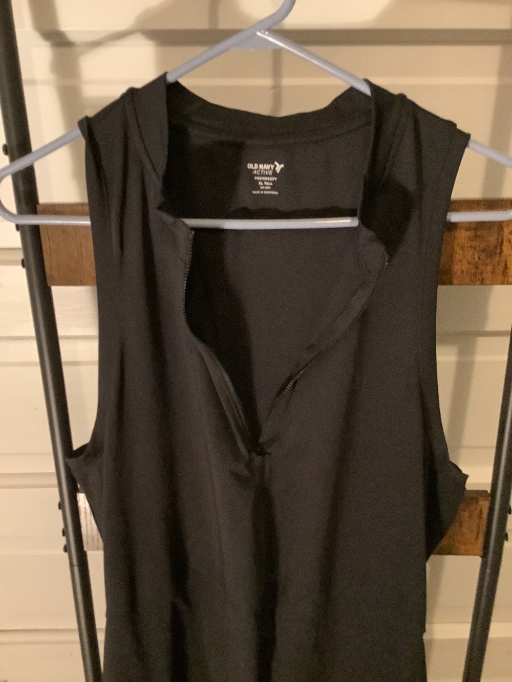 Old navy black athletic dress with zipper collar. XL tall